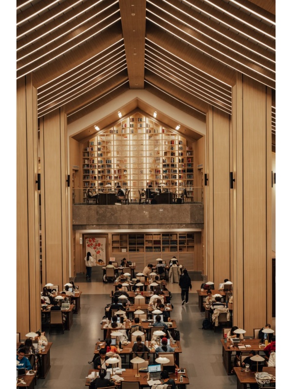 大學圖書館設(shè)計